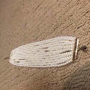 Pearl multilayer choker necklace